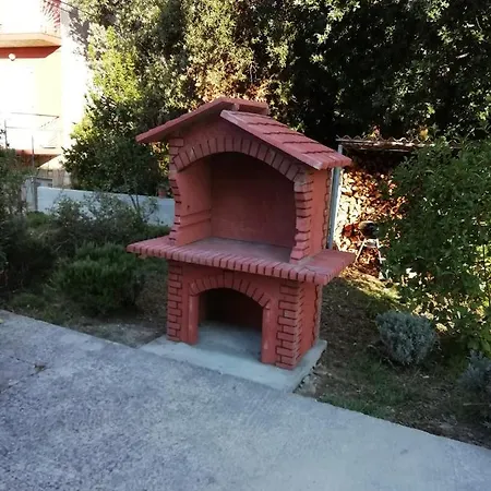 Maco