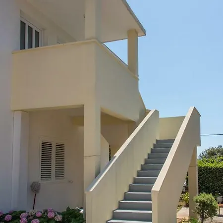 Apartment Maco Petrcane