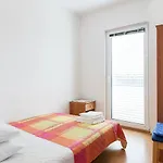 Maco Apartment Petrcane