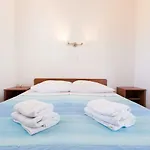 Maco Apartment Petrcane