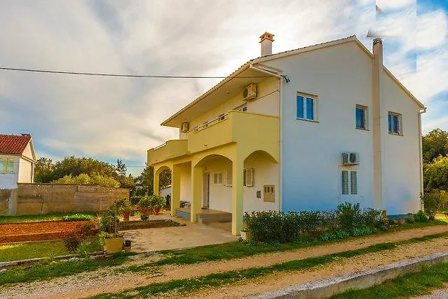 Maco * Петрчане