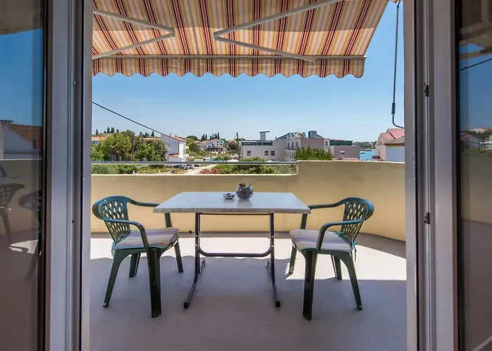 Апартаменты Maco Петрчане