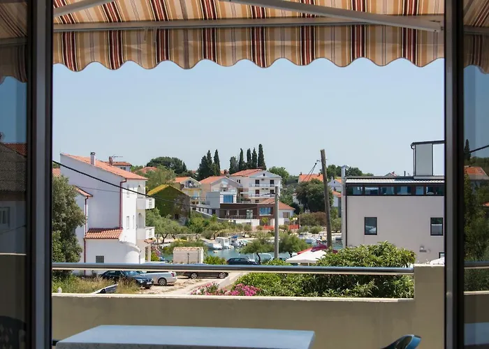 Maco Апартаменты Петрчане